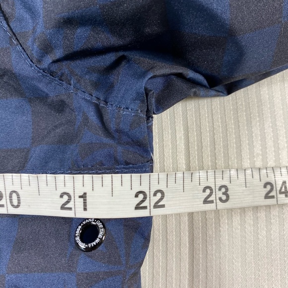 Vans x Independent Checkerboard Anorak Jacket - Picture 9 of 15